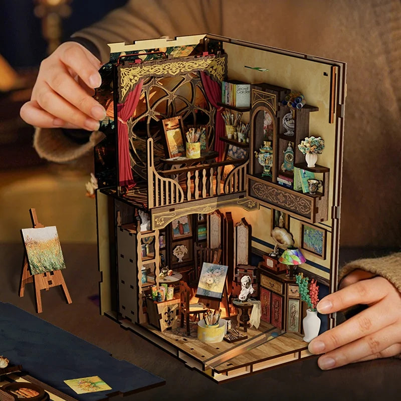 A World Within the Frame DIY book nook kit, detail view 5